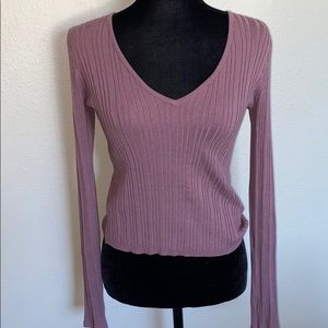 Forever 21 V neck sweater 🍂